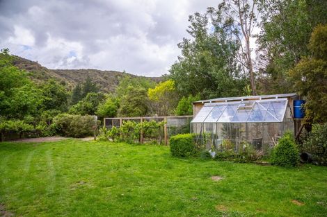 Photo of property in 1789 State Highway 2, Kaitoke, Upper Hutt, 5018