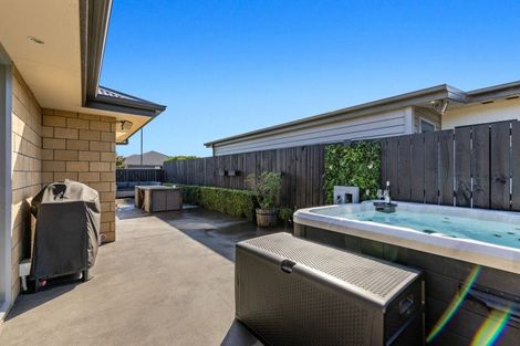 Photo of property in 25 Elba Crescent, Halswell, Christchurch, 8025