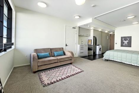 Photo of property in 308/3 Roxburgh Street, Mount Victoria, Wellington, 6011