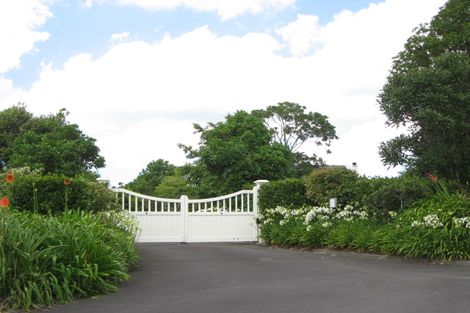 Photo of property in 155 Walters Road, Karaka, Papakura, 2580