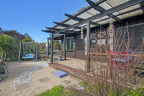 Photo of property in 2313 Takaka-collingwood Highway, Collingwood, 7073