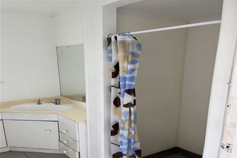 Photo of property in 16 Shoreham Street, Avondale, Auckland, 0600