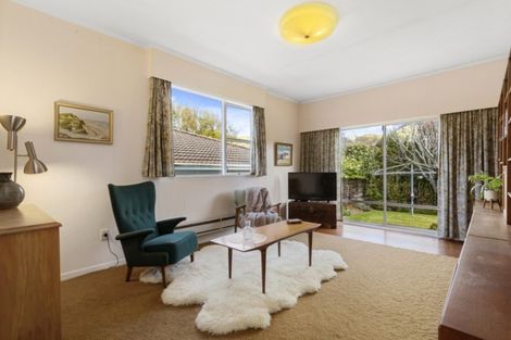 Photo of property in 3 Mckeefry Grove, Tawa, Wellington, 5028