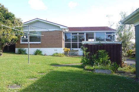 Photo of property in 11 Wells Road, Bucklands Beach, Auckland, 2012