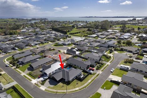 Photo of property in 15 Charlotte Drive, Omokoroa, 3114