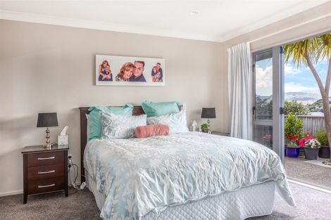 Photo of property in 53 Staithes Drive North, Whitby, Porirua, 5024