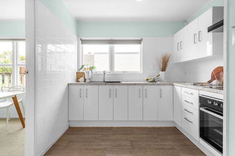 Photo of property in 58 Vardon Road, St Andrews, Hamilton, 3200