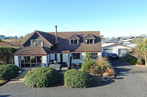 Photo of property in 5 Whiterocks Road, Weston, Oamaru, 9401
