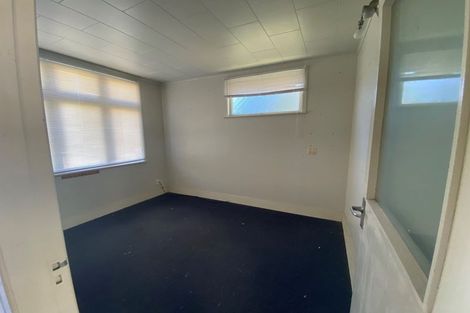 Photo of property in 165 Te Moana Road, Waikanae, 5036