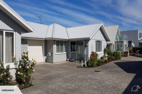 Photo of property in 8a Reid Avenue, Mosgiel, 9024