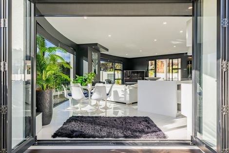 Photo of property in 1 Young Nicks Lane, Whitby, Porirua, 5024