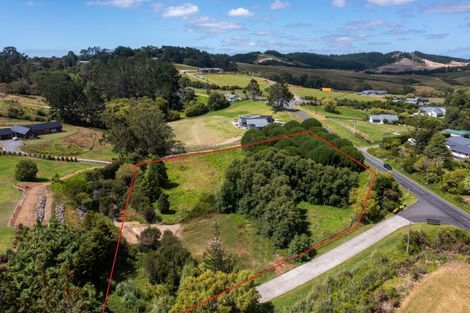 Photo of property in 400 Duck Road, Stillwater, Silverdale, 0993