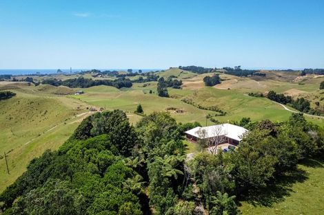 Photo of property in 415 Hurford Road, Hurford, New Plymouth, 4374