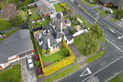 Photo of property in 2 Marnane Terrace, St Andrews, Hamilton, 3200