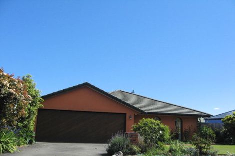 Photo of property in 12 Vining Crescent, Stoke, Nelson, 7011