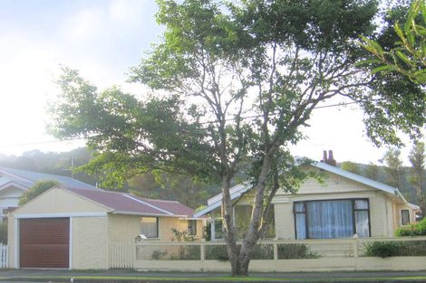 Photo of property in 35 Te Mome Road, Alicetown, Lower Hutt, 5010