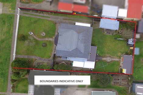 Photo of property in 36 Robinson Street, Foxton, 4814