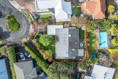 Photo of property in 12 Midway Avenue, Castor Bay, Auckland, 0620