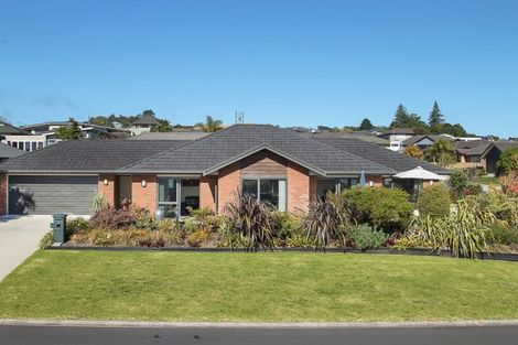 Photo of property in 1 Ludlow Place, Pukekohe, 2120