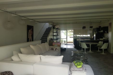 Photo of property in 14a Captain Scott Road, Glen Eden, Auckland, 0602