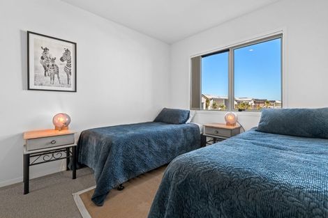 Photo of property in 11 Kamahi Crescent, Papamoa Beach, Papamoa, 3118