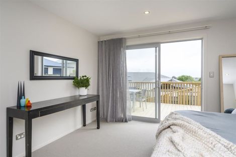 Photo of property in 4 Tennyson Avenue, Kelvin Grove, Palmerston North, 4414