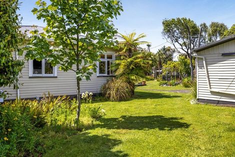 Photo of property in 9 Bridger Place, Eltham, 4322