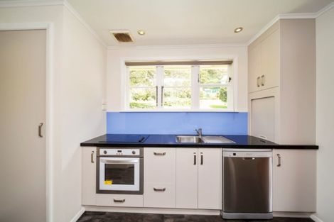 Photo of property in 60 Glenpark Avenue, Frankleigh Park, New Plymouth, 4310