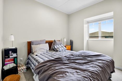 Photo of property in 1/5 Seabrook Avenue, New Lynn, Auckland, 0600