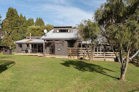 Photo of property in 6 Nixs Road, Apiti, Kimbolton, 4774