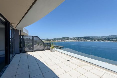 Photo of property in Shelley Bay Terraces, 21/61 Maupuia Road, Maupuia, Wellington, 6022