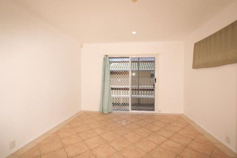 Photo of property in 178 Lincoln Road, Henderson, Auckland, 0610