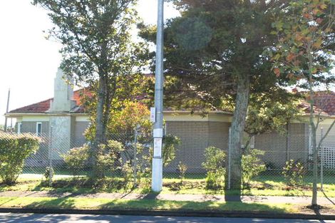 Photo of property in 211 Buckland Road, Mangere East, Auckland, 2024