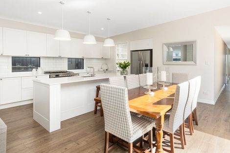 Photo of property in 12 Tuangi Way, Papamoa Beach, Papamoa, 3118