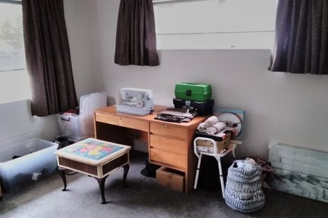 Photo of property in 24 Paradise Place, Milson, Palmerston North, 4414