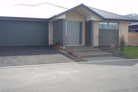 Photo of property in 14 Charente Way, Yaldhurst, Christchurch, 8042