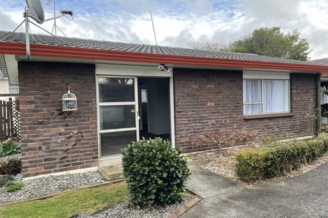 Photo of property in 6/31 Trentham Road, Papakura, 2110