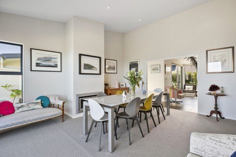 Photo of property in 25 Highgrove, Saint Clair, Dunedin, 9012