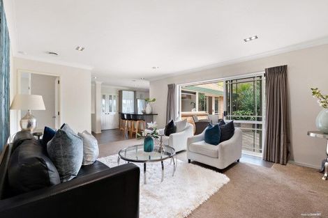 Photo of property in 7 Yarlside Place, Northpark, Auckland, 2013