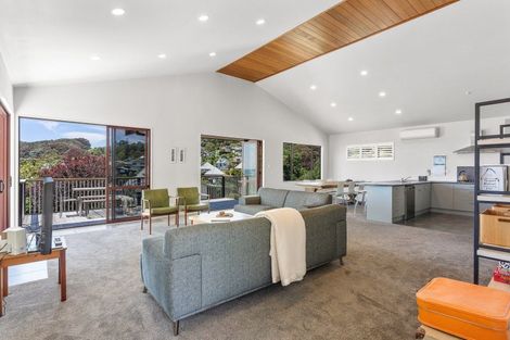 Photo of property in 208 Russell Bruce Place, Onemana, Whangamata, 3691