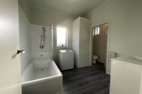 Photo of property in 98 Jenkin Street, Strathern, Invercargill, 9812