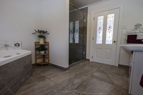 Photo of property in 6 Whataroa Highway, Harihari, 7884