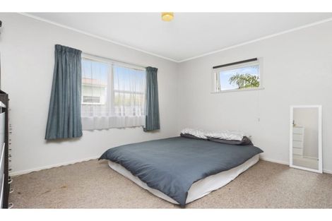 Photo of property in 10 Valley Road, Waiuku, 2123