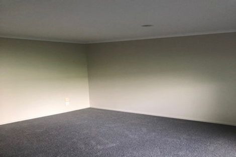 Photo of property in 16 Exotic Place, Massey, Auckland, 0614
