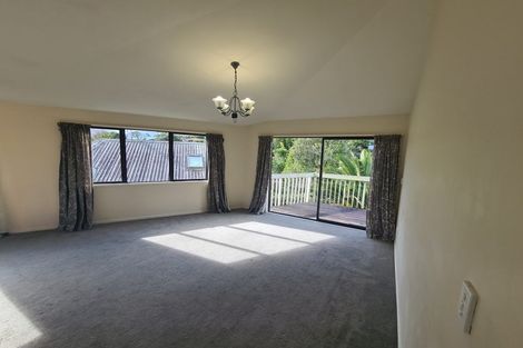 Photo of property in 10c Matipo Road, Mairangi Bay, Auckland, 0630