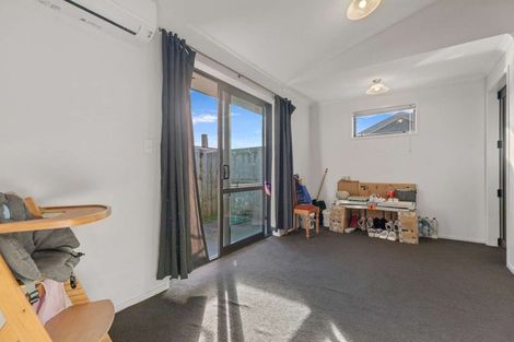 Photo of property in 2/13 Lyon Street, Frankton, Hamilton, 3204