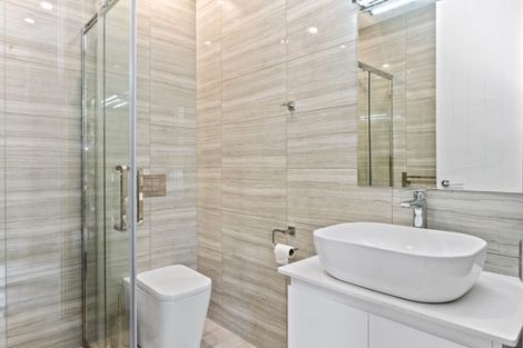 Photo of property in 32c Hewitts Road, Merivale, Christchurch, 8014