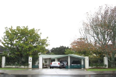 Photo of property in 2 Seymour Road, Mellons Bay, Auckland, 2014