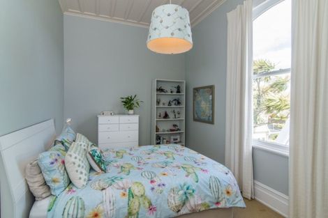 Photo of property in 29 Pitt Street, Wadestown, Wellington, 6012