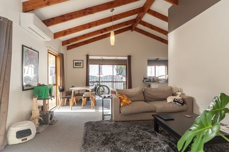 Photo of property in 42a Monorgan Road, Strathmore Park, Wellington, 6022